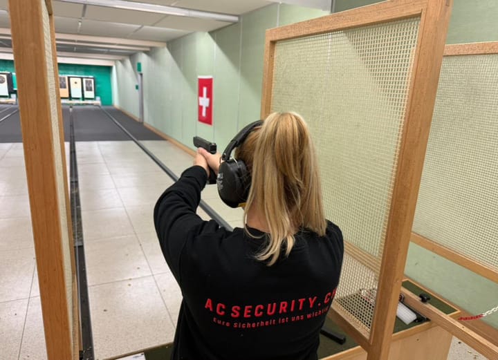 Schiesstraining von AC Security in der Schiessanlage